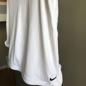 Nike tennis skirt!! Great condition!!!